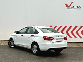 2017 Lada (ВАЗ) Vesta I, белый, 700000 рублей, вид 3