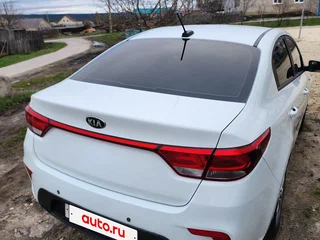 2018 Kia Rio IV, белый, 1250000 рублей, вид 4