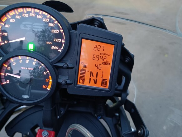 2015 BMW F 800 GS, белый, 980000 рублей - вид 9