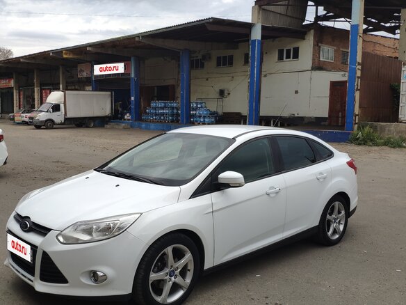 2011 Ford Focus III, белый, 825000 рублей