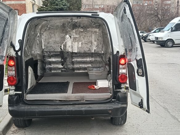 2013 Peugeot Partner II Рестайлинг, белый, 465000 рублей - вид 10