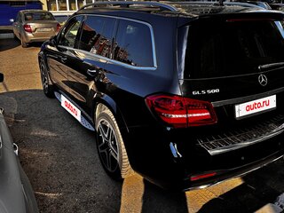2017 Mercedes-Benz GLS 500 I (X166), чёрный, 7300000 рублей, вид 4
