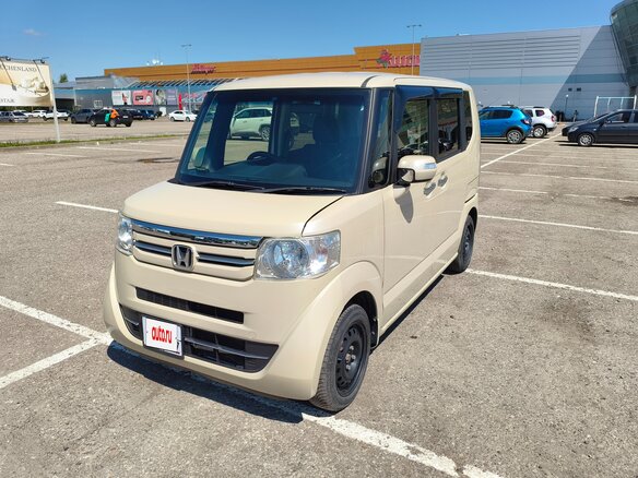 2017 Honda N-BOX I Рестайлинг, жёлтый, 700000 рублей