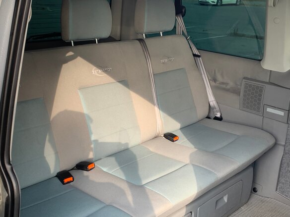 2002 Volkswagen Multivan T4, серебристый, 1350000 рублей - вид 10