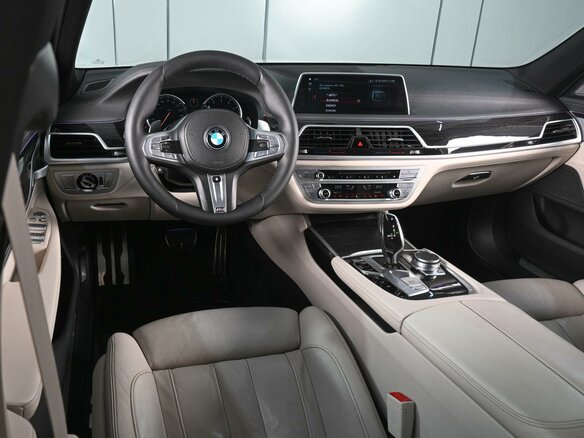 2017 BMW 7 серии 730i VI (G11/G12), белый, 3299000 рублей - вид 5