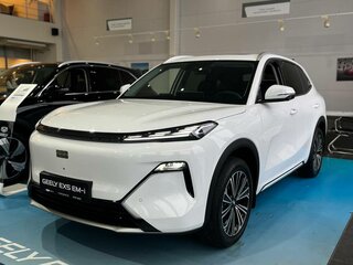 2026 Geely EX5 Гибрид EM-i, белый, 3969990 рублей, вид 2