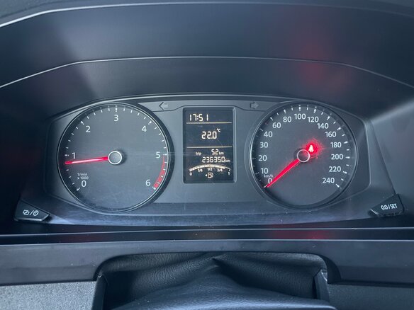2017 Volkswagen Caravelle T6, серый, 2550000 рублей - вид 14