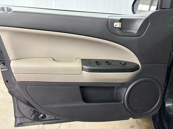 2010 Dodge Caliber I, чёрный, 647000 рублей - вид 15