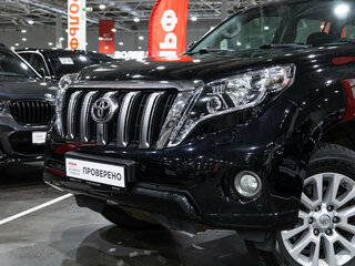 2013 Toyota Land Cruiser Prado 150 Series Рестайлинг 1, чёрный, 2899000 рублей, вид 2