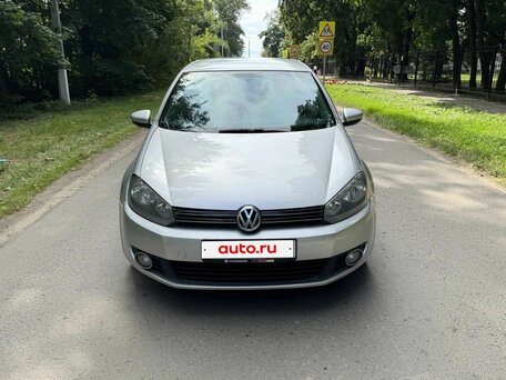 2009 Volkswagen Golf VI, серебристый, 645000 рублей, вид 3