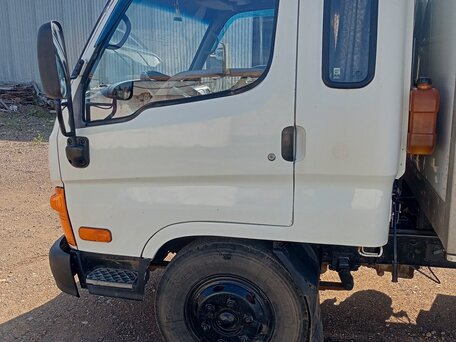 2004 Hyundai HD72, белый, 777777 рублей, вид 5