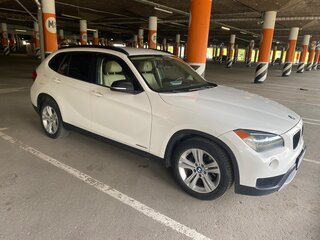2014 BMW X1 28i sDrive I (E84) Рестайлинг, белый, 1350000 рублей, вид 2