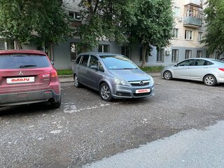 2006 Opel Zafira B, серый, 330000 рублей, вид 4