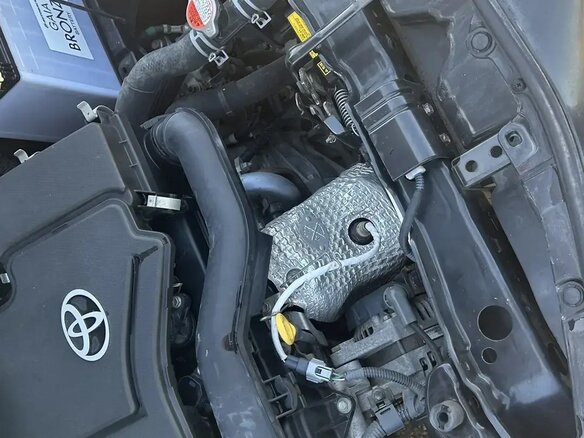 2016 Toyota Vitz III (XP130) Рестайлинг, чёрный - вид 13