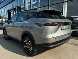 2026 Omoda C7, серебристый, 3299000 рублей, вид 5