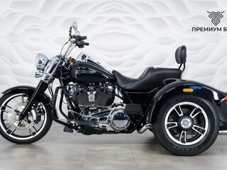 2017 Harley-Davidson Freewheeler, чёрный, 2199000 рублей, вид 2