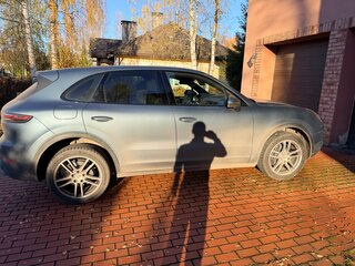 2019 Porsche Cayenne III, голубой, 7000000 рублей, вид 5