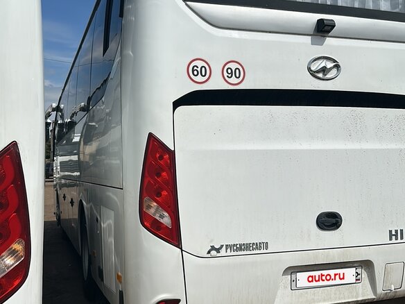 2024 Higer KLQ 6928, белый, 10393000 рублей - вид 1