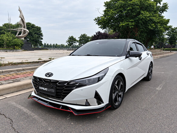2023 Hyundai Elantra VII (CN7), белый