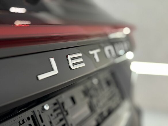 2026 Jetour X70+ I Рестайлинг, чёрный, 3099000 рублей - вид 25
