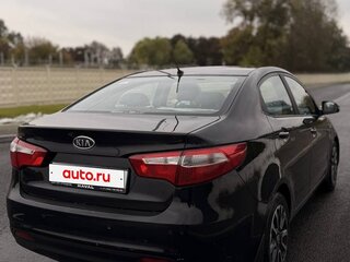 2011 Kia Rio 4-speed III, чёрный, 850000 рублей, вид 5