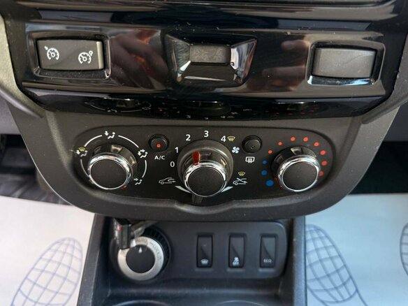 2019 Renault Duster I Рестайлинг, белый - вид 15