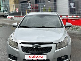 2012 Chevrolet Cruze I Рестайлинг, серебристый, 560000 рублей, вид 2
