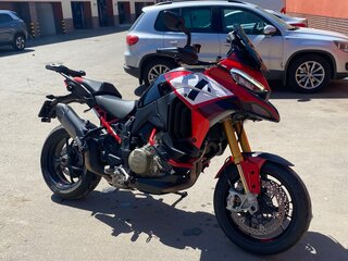 2022 Ducati Multistrada V4, красный, 2050000 рублей, вид 3