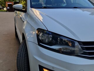 2018 Volkswagen Polo V Рестайлинг, белый, 520000 рублей, вид 5