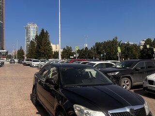 2012 Skoda Octavia II (A5) Рестайлинг, чёрный, 819000 рублей, вид 3
