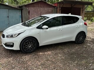 2015 Kia Ceed II Рестайлинг, белый, 1200000 рублей, вид 5
