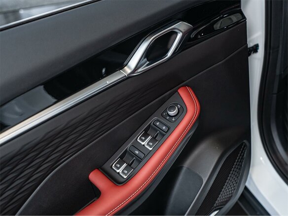 2026 Geely Coolray I Рестайлинг 2, белый, 2964990 рублей - вид 8