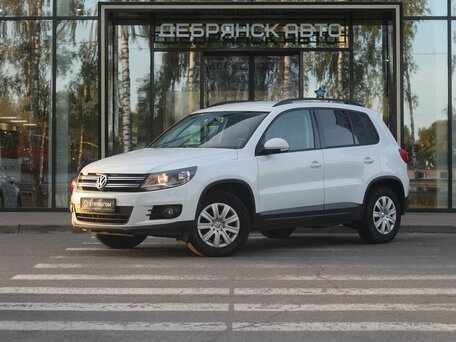 2016 Volkswagen Tiguan I Рестайлинг, белый, 1410000 рублей, вид 1