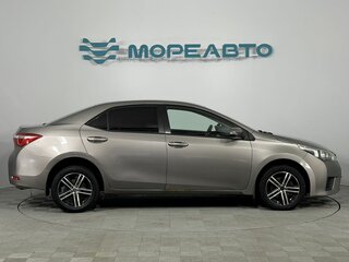 2013 Toyota Corolla XI (E160, E170, E180), бежевый, 870000 рублей, вид 4