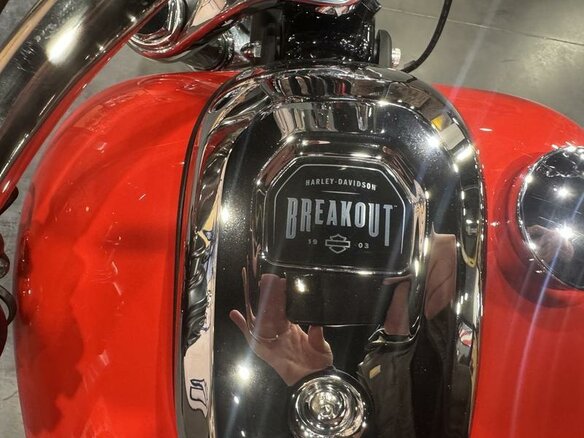 2026 Harley-Davidson Breakout, красный, 3206000 рублей - вид 14