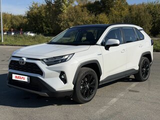 2023 Toyota RAV4 V (XA50), белый, 4200000 рублей, вид 3