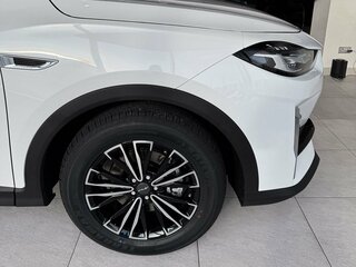 2026 Jetour X70+ I Рестайлинг, белый, 3099000 рублей, вид 5