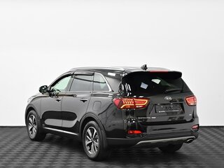 2018 Kia Sorento III Prime Рестайлинг, чёрный, 2075000 рублей, вид 4
