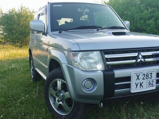 2011 Mitsubishi Pajero Mini II, серебристый, 1100000 рублей, вид 4