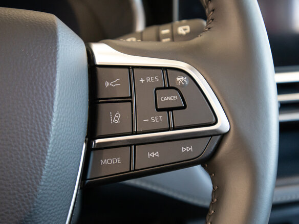 2026 Toyota Highlander IV (XU70), чёрный, 5690000 рублей - вид 10