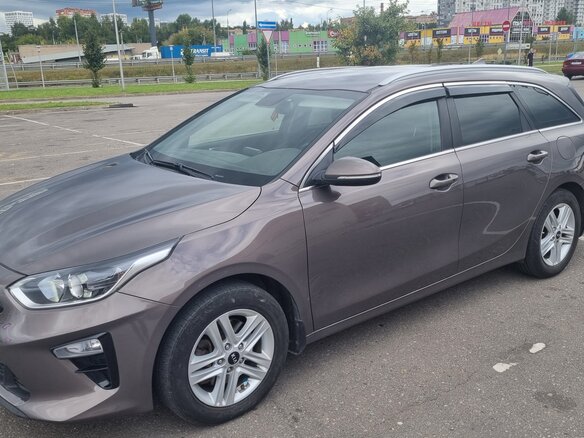 2019 Kia Ceed III, серый, 1430000 рублей - вид 2