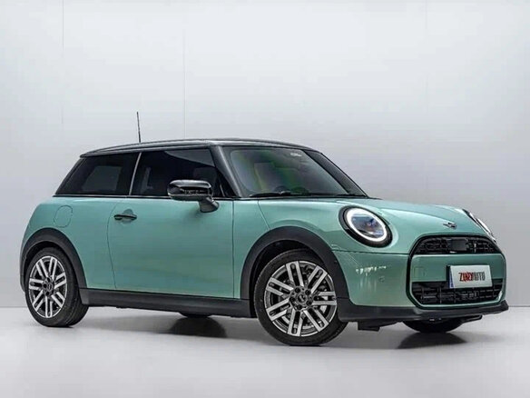 2025 Mini Hatch C IV (F65/F66/J01), зелёный, 3503124 рублей