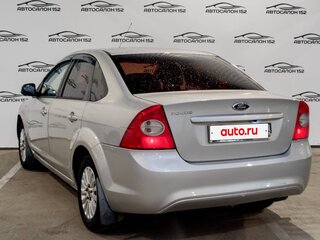 2011 Ford Focus II Рестайлинг, серый, 399000 рублей, вид 3