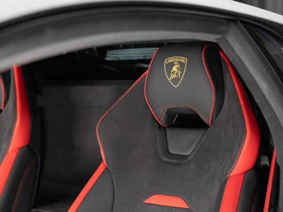 2023 Lamborghini Huracán Sterrato I Рестайлинг, белый, 42900000 рублей - вид 18