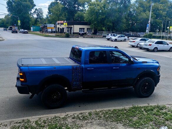 2021 RAM 2500, синий, 8500000 рублей - вид 14