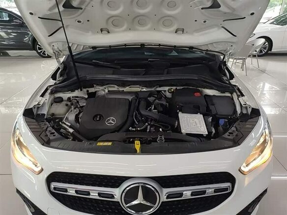 2021 Mercedes-Benz GLA 180 II (H247), белый, 1980000 рублей - вид 17