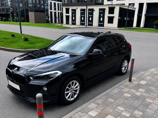 2020 BMW X2 sDrive18i I (F39), чёрный, 2700000 рублей, вид 1