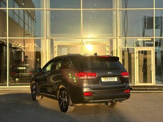 2017 Kia Sorento III Prime Рестайлинг, серый, 2550000 рублей, вид 4