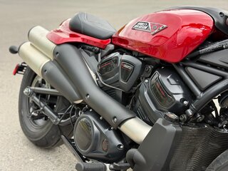 2025 Harley-Davidson Sportster S, красный, 1550000 рублей, вид 5