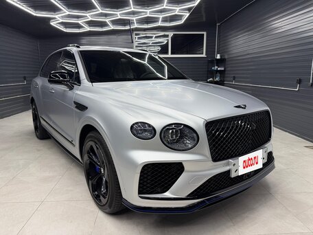 2025 Bentley Bentayga I Рестайлинг, серый, 40000000 рублей, вид 2